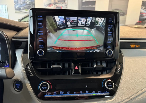 Toyota Corolla cena 99999 przebieg: 54302, rok produkcji 2019 z Nekla małe 436